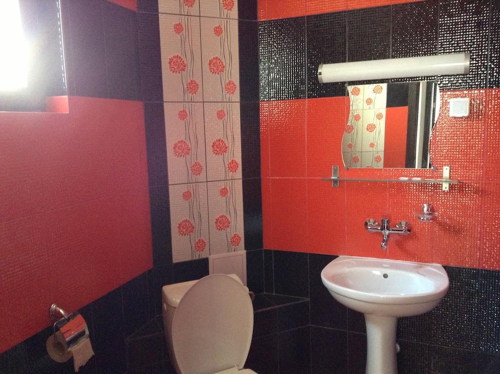 Guest House Luchi Varshets  Phòng bức ảnh