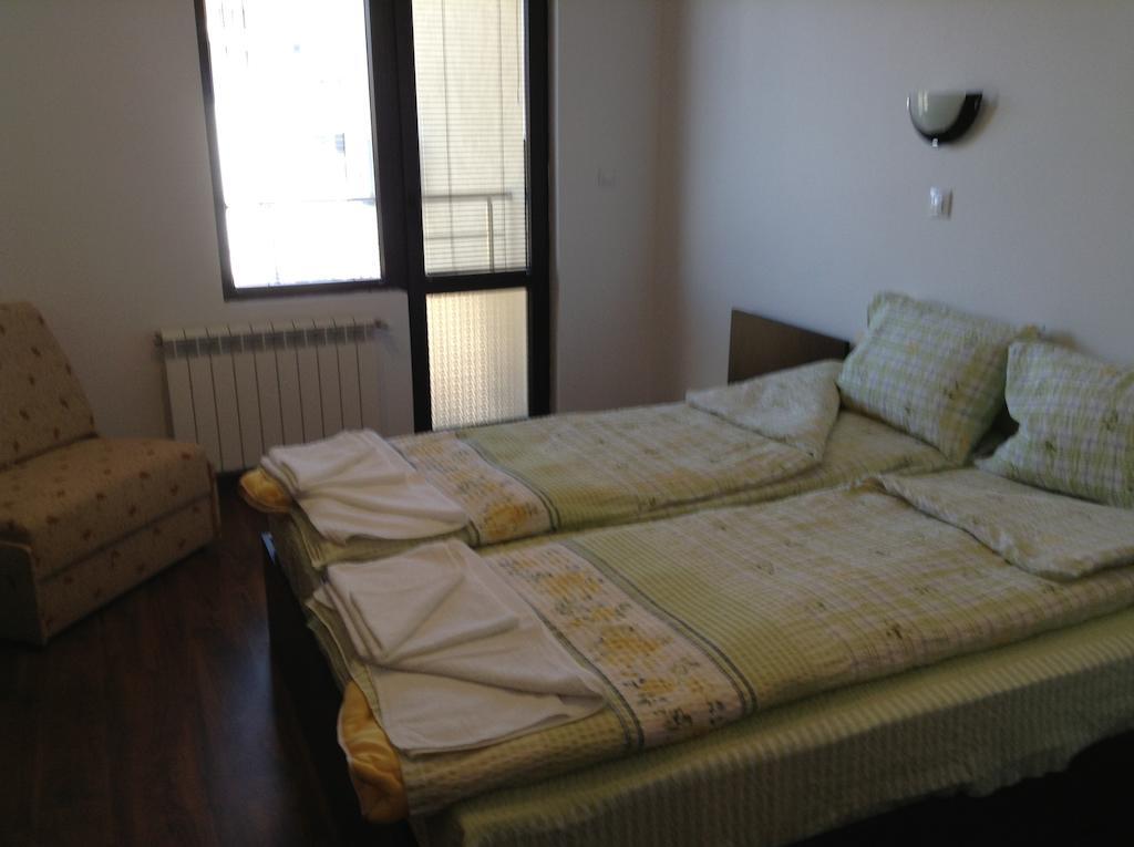 Guest House Luchi Varshets  Phòng bức ảnh