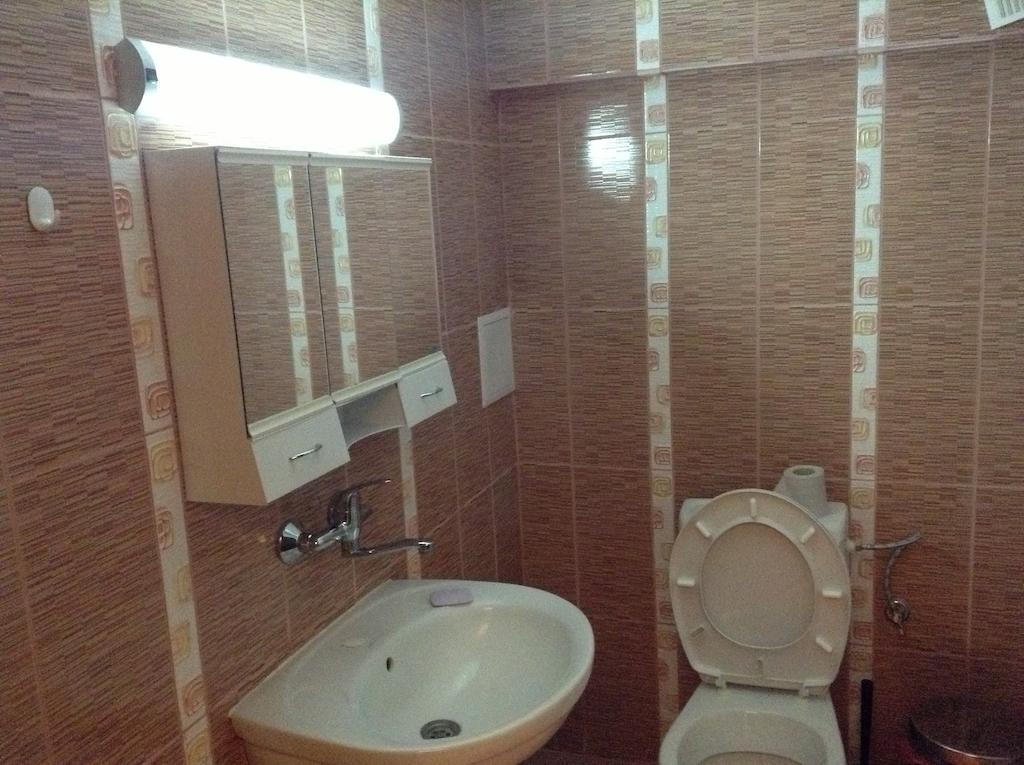 Guest House Luchi Varshets  Phòng bức ảnh