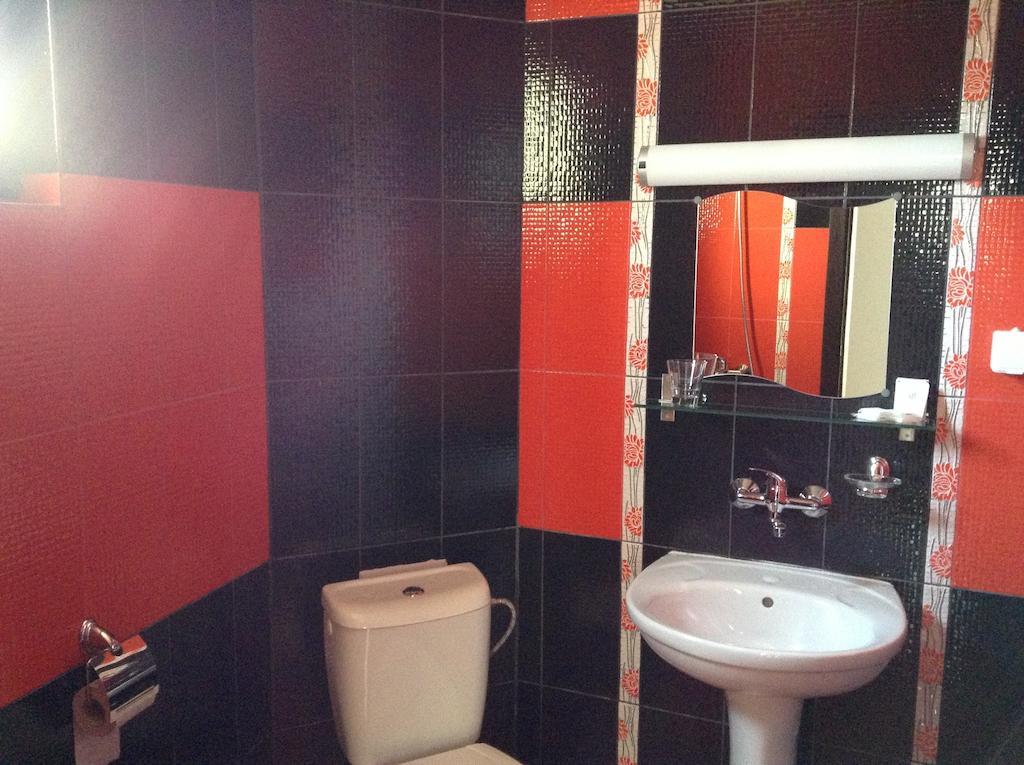 Guest House Luchi Varshets  Phòng bức ảnh